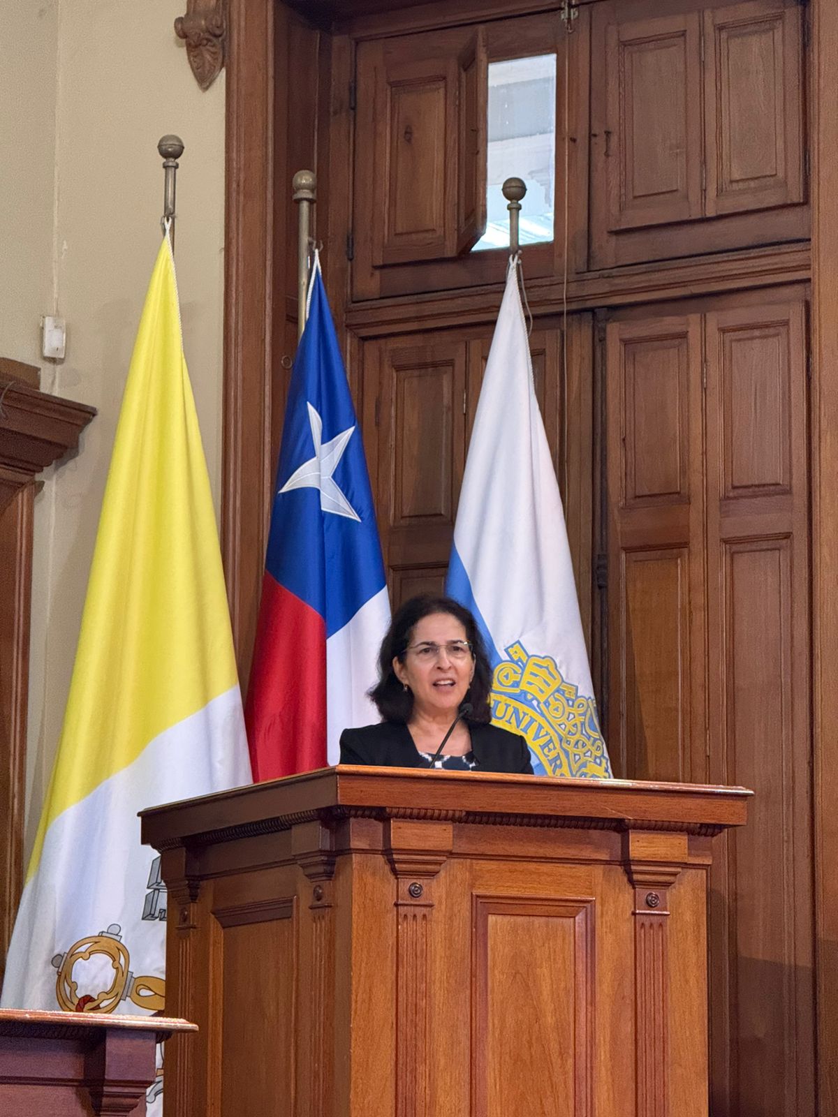 Foto Nazila Ghanea